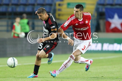  19.07.2013 KRAKOW <br />PILKA NOZNA POLSKA T-MOBILE EKSTRAKLASA SEZON 2013/2014 FOOTBALL POLISH EKSTRAKLASA SEASON 2013/2014 WISLA KRAKOW - GORNIK ZABRZE<br />N/Z MACIEJ MALKOWSKI GORDAN BUNOZA<br /> 