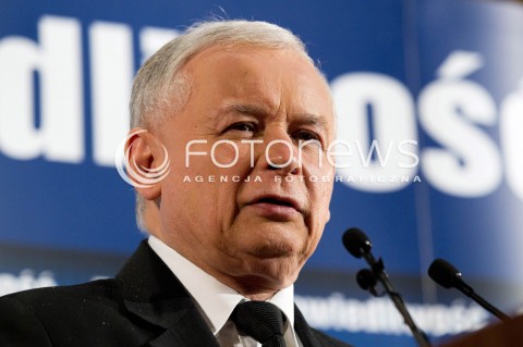  21.07.2013 STRZYZOW <br />
WIZYTA PREZESA PIS JAROSLAWA KACZYNSKIEGO NA PODKARPACIU W ZWIAZKU Z NADCHODZACYMI WYBORAMI UZUPELNIAJACYMI DO SENATU.<br />
N/Z JAROSLAW KACZYNSKI<br />
 