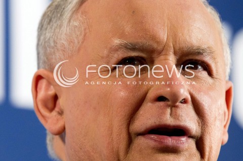  21.07.2013 STRZYZOW <br />
WIZYTA PREZESA PIS JAROSLAWA KACZYNSKIEGO NA PODKARPACIU W ZWIAZKU Z NADCHODZACYMI WYBORAMI UZUPELNIAJACYMI DO SENATU.<br />
N/Z JAROSLAW KACZYNSKI<br />
 