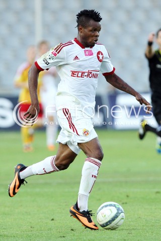  29.07.2013 KRAKOW <br />PILKA NOZNA POLSKA T-MOBILE EKSTRAKLASA SEZON 2013/2014 FOOTBALL POLISH EKSTRAKLASA SEASON 2013/2014 KORONA KIELCE - WISLA KRAKOW<br />N/Z EMMANUEL SARKI SYLWETKA<br /> 