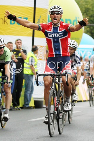  30.07.2013 RZESZOW <br />70 TOUR DE POLOGNE<br />ETAP 3 META W RZESZOWIE<br />N/Z THOR HUSHOVD , MARK RENSHAW , STEELE VON HOFF , GREGA BOLE , TOSH VAN DER SANDE RADOSC WYGRANA<br /> 