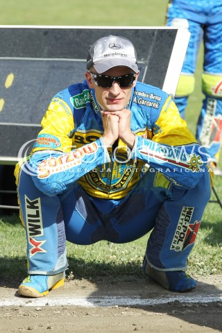 04.08.2013 RZESZOW ZUZEL SPEEDWAY ENEA EKSTRALIGA MECZ PGE MARMA RZESZOW - STAL GORZOW WIELKOPOLSKI <br />N/Z TOMASZ GAPINSKI SYLWETKA<br /> 