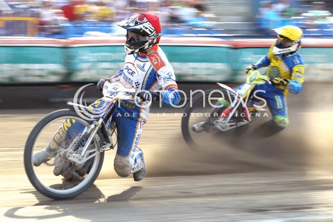  04.08.2013 RZESZOW ZUZEL SPEEDWAY ENEA EKSTRALIGA MECZ PGE MARMA RZESZOW - STAL GORZOW WIELKOPOLSKI <br />N/Z GRZEGORZ WALASEK (CZERWONY), NIELS KRISTIAN IVERSEN (ZOLTY)<br /> 