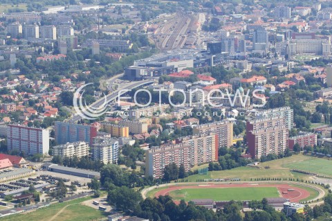  07.08.2013 RZESZOW ZDJECIA LOTNICZE WYKONANE Z SAMOLOTU<br />RZESZOW Z LOTU PTAKA<br />N/Z OSIEDLE KRAKOWSKA STADION RESOVIA<br /> 