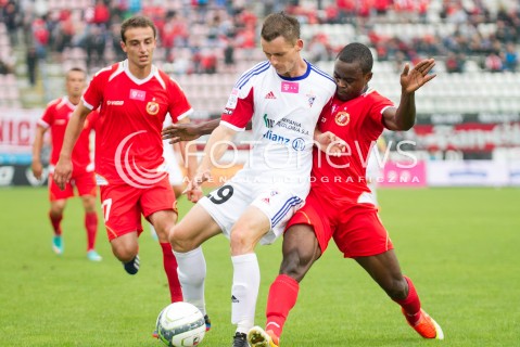  10.08.2013 LODZ PILKA NOZNA T-MOBILE EKSTRAKLASA SEZON 2013/2014 FOOTBALL POLISH EKSTRAKLASA SEASON WIDZEW LODZ - GORNIK ZABRZE N/Z KRZYSZTOF MACZYNSKI PRINCEWILL OKACHI  