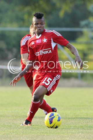  11.08.2013 MIELEC PILKA NOZNA<br />MECZ KONTROLNY MECZ TOWARZYSKI<br />STAL MIELEC - WISLA KRAKOW<br />N/Z EMMANUEL SARKI SYLWETKA<br /> 