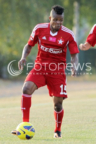  11.08.2013 MIELEC PILKA NOZNA<br />MECZ KONTROLNY MECZ TOWARZYSKI<br />STAL MIELEC - WISLA KRAKOW<br />N/Z EMMANUEL SARKI SYLWETKA<br /> 
