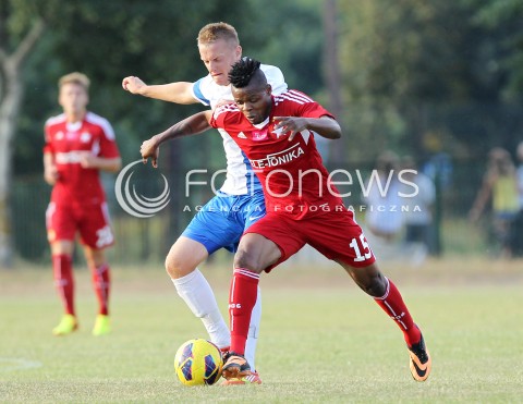  11.08.2013 MIELEC PILKA NOZNA<br />MECZ KONTROLNY MECZ TOWARZYSKI<br />STAL MIELEC - WISLA KRAKOW<br />N/Z EMMANUEL SARKI<br /> 