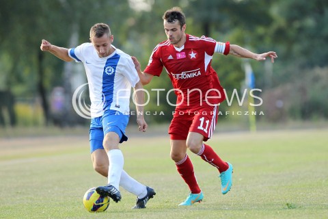  11.08.2013 MIELEC PILKA NOZNA<br />MECZ KONTROLNY MECZ TOWARZYSKI<br />STAL MIELEC - WISLA KRAKOW<br />N/Z PAWEL BROZEK<br /> 