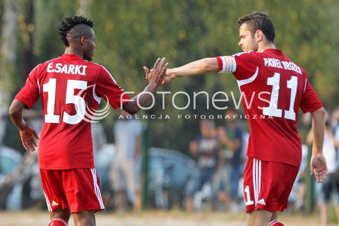  11.08.2013 MIELEC PILKA NOZNA<br />MECZ KONTROLNY MECZ TOWARZYSKI<br />STAL MIELEC - WISLA KRAKOW<br />N/Z EMMANUEL SARKI PAWEL BROZEK RADOSC BRAMKA GOL<br /> 