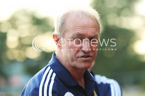  11.08.2013 MIELEC PILKA NOZNA<br />MECZ KONTROLNY MECZ TOWARZYSKI<br />STAL MIELEC - WISLA KRAKOW<br />N/Z FRANCISZEK SMUDA TRENER ( HEAD COACH )<br /> 