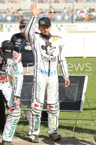  15.08.2013 RZESZOW ZUZEL SPEEDWAY ENEA EKSTRALIGA MECZ PGE MARMA RZESZOW - STELMET FALUBAZ ZIELONA GORA<br />N/Z JONAS DAVIDSSON SYLWETKA<br /> 