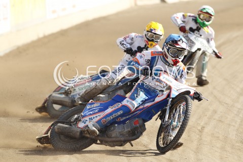  15.08.2013 RZESZOW ZUZEL SPEEDWAY ENEA EKSTRALIGA MECZ PGE MARMA RZESZOW - STELMET FALUBAZ ZIELONA GORA<br />N/Z JAROSLAW HAMPEL (ZOLTY), JONAS DAVIDSSON (BIALY), DAWID LAMPART (NIEBIESKI)<br /> 