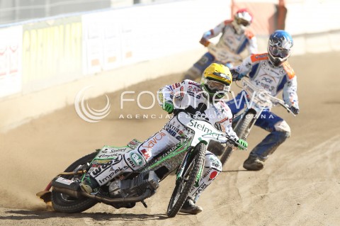  15.08.2013 RZESZOW ZUZEL SPEEDWAY ENEA EKSTRALIGA MECZ PGE MARMA RZESZOW - STELMET FALUBAZ ZIELONA GORA<br />N/Z LUKASZ SOWKA (NIEBIESKI), PATRYK DUDEK (ZOLTY), MARCO GASCHKA (CZERWONY)<br /> 