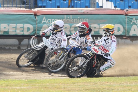  15.08.2013 RZESZOW ZUZEL SPEEDWAY ENEA EKSTRALIGA MECZ PGE MARMA RZESZOW - STELMET FALUBAZ ZIELONA GORA<br />N/Z PIOTR PROTASIEWICZ (ZOLTY), GRZEGORZ WALASEK (CZERWONY), KRZYSZTOF JABLONSKI (BIALY)<br /> 
