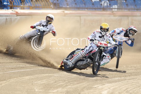  15.08.2013 RZESZOW ZUZEL SPEEDWAY ENEA EKSTRALIGA MECZ PGE MARMA RZESZOW - STELMET FALUBAZ ZIELONA GORA<br />N/Z PIOTR PROTASIEWICZ (ZOLTY), GRZEGORZ WALASEK (CZERWONY), KRZYSZTOF JABLONSKI (BIALY)<br /> 