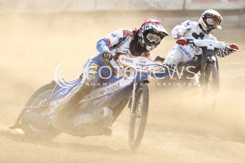  15.08.2013 RZESZOW ZUZEL SPEEDWAY ENEA EKSTRALIGA MECZ PGE MARMA RZESZOW - STELMET FALUBAZ ZIELONA GORA<br />N/Z GRZEGORZ WALASEK (CZERWONY), KRZYSZTOF JABLONSKI (BIALY)<br /> 