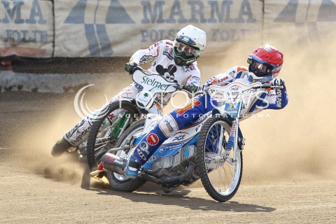  15.08.2013 RZESZOW ZUZEL SPEEDWAY ENEA EKSTRALIGA MECZ PGE MARMA RZESZOW - STELMET FALUBAZ ZIELONA GORA<br />N/Z NICKI PEDERSEN (CZERWONY), PATRYK DUDEK (BIALY)<br /> 