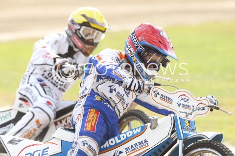 15.08.2013 RZESZOW ZUZEL SPEEDWAY ENEA EKSTRALIGA MECZ PGE MARMA RZESZOW - STELMET FALUBAZ ZIELONA GORA<br />N/Z NICKI PEDERSEN (CZERWONY), ANDREAS JONSSON (ZOLTY)<br /> 