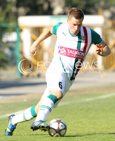  17.08.2013 STALOWA WOLA <br />PILKA NOZNA POLSKA PUCHAR POLSKI SEZON 2013/2014 FOOTBALL POLISH CUP SEASON 2013/2014 STAL STALOWA WOLA - SLASK WROCLAW<br />N/Z TADEUSZ HOLOTA SYLWETKA <br /> 