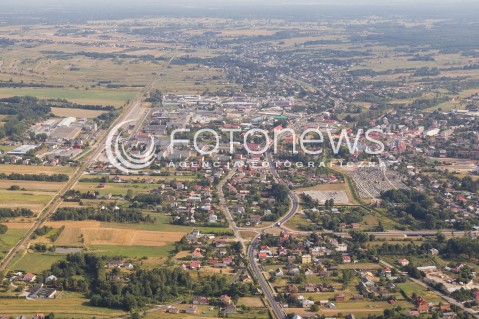  19.08.2013 ZDJECIA LOTNICZE WYKONANE Z SAMOLOTU<br /> Z LOTU PTAKA<br />N/Z MIASTO MIEJSCOWOSC KOLBUSZOWA<br /> 