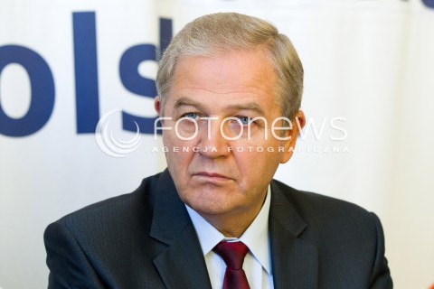  20.08.2013 RZESZOW KONFERENCJA PRASOWA SOLIDARNEJ POLSKI W ZWIAZKU Z UZUPELNIAJACYMI WYBORAMI DO SENATU NA PODKARPACIU.<br />NA KONFERENCJI POJAWIL SIE PRZEWODNICZACY KLUBU SOLIDARNA POLSKA ARKADIUSZ MULARCZYK PROMUJACY KANDYDATURE KAZIMIERZA ZIOBRO.<br />N/Z KAZIMIERZ ZIOBRO SYLWETKA<br /> 