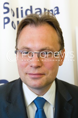  20.08.2013 RZESZOW KONFERENCJA PRASOWA SOLIDARNEJ POLSKI W ZWIAZKU Z UZUPELNIAJACYMI WYBORAMI DO SENATU NA PODKARPACIU.<br />NA KONFERENCJI POJAWIL SIE PRZEWODNICZACY KLUBU SOLIDARNA POLSKA ARKADIUSZ MULARCZYK PROMUJACY KANDYDATURE KAZIMIERZA ZIOBRO.<br />N/Z ARKADIUSZ MULARCZYK SYLWETKA GLOWKA PORTRET<br /> 