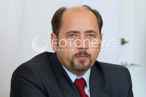  20.08.2013 RZESZOW <br />KONFERENCJA PRASOWA SOLIDARNEJ POLSKI W ZWIAZKU Z UZUPELNIAJACYMI WYBORAMI DO SENATU NA PODKARPACIU. NA KONFERENCJI POJAWILA SIE POSEL BEATA KEMPA PROMUJACA KANDYDATURE KAZIMIERZA ZIOBRO. <br />N/Z MIECZYSLAW GOLBA GLOWKA PORTRET SYLWETKA<br /> 