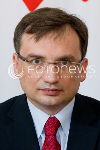  26.08.2013 RZESZOW <br />WIZYTA PREZESA SOLIDARNEJ POLSKI ZBIGNIEWA ZIOBRO W ZWIAZKU Z UZUPELNIAJACYMI WYBORAMI DO SENATU NA PODKARPACIU. <br />N/Z ZBIGNIEW ZIOBRO SYLWETKA GLOWKA PORTRET<br /> 