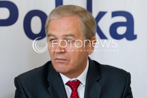  26.08.2013 RZESZOW <br />WIZYTA PREZESA SOLIDARNEJ POLSKI ZBIGNIEWA ZIOBRO W ZWIAZKU Z UZUPELNIAJACYMI WYBORAMI DO SENATU NA PODKARPACIU. <br />N/Z KAZIMIERZ ZIOBRO SYLWETKA GLOWKA<br /> 