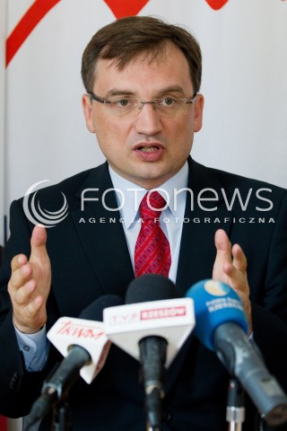  26.08.2013 RZESZOW <br />WIZYTA PREZESA SOLIDARNEJ POLSKI ZBIGNIEWA ZIOBRO W ZWIAZKU Z UZUPELNIAJACYMI WYBORAMI DO SENATU NA PODKARPACIU. <br />N/Z ZBIGNIEW ZIOBRO<br /> 