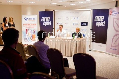  29.08.2013 RZESZOW<br />KONFERENCJA PRASOWA FIRMY ONE SPORT I PGE MARMA RZESZOW DOTYCZACA IV RUNDY INDYWIDUALNYCH MISTRZOSTW EUROPY - SPEEDWAY EUROPEAN CHAMPIONSHIPS, KTORE ODBEDA SIE W RZESZOWIE <br />N/Z MARTA POLTORAK KAROL LEJMAN<br /> 