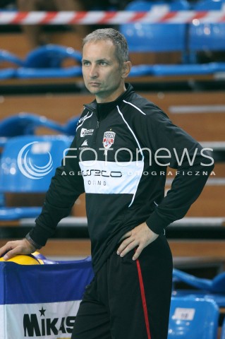  29.08.2013 RZESZOW SIATKOWKA<br />OTWARTY DLA KIBICOW TRENING SIATKARZY ASSECO RESOVIA<br />N/Z ANDRZEJ KOWAL TRENER<br /> 