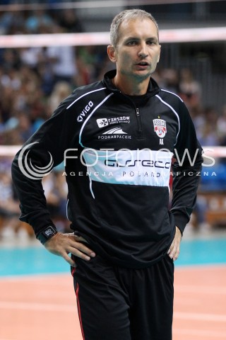  29.08.2013 RZESZOW SIATKOWKA<br />OTWARTY DLA KIBICOW TRENING SIATKARZY ASSECO RESOVIA<br />N/Z ANDRZEJ KOWAL TRENER<br /> 