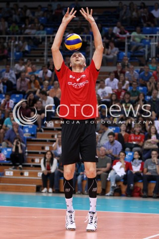  29.08.2013 RZESZOW SIATKOWKA<br />OTWARTY DLA KIBICOW TRENING SIATKARZY ASSECO RESOVIA<br />N/Z LUKASZ PERLOWSKI BLAD<br /> 