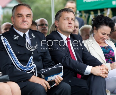  01.09.2013 GLINIK<br />WALDEMAR PAWLAK NA DOZYNKACH GMINNYCH W GLINIKU<br />WSPIERA WSPOLNEGO KANDYDATA PO-PSL NA SENATORA MARIUSZA KAWE<br />N/Z WALDEMAR PAWLAK MARIUSZ KAWA<br /> 