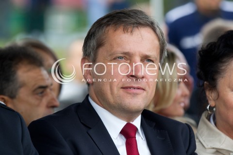  01.09.2013 GLINIK<br />WALDEMAR PAWLAK NA DOZYNKACH GMINNYCH W GLINIKU<br />WSPIERA WSPOLNEGO KANDYDATA PO-PSL NA SENATORA MARIUSZA KAWE<br />N/Z MARIUSZ KAWA<br /> 