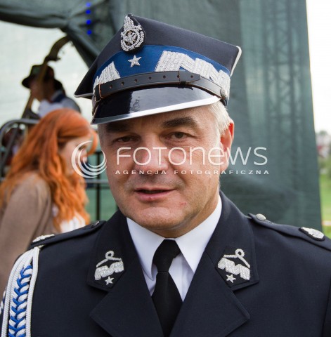  01.09.2013 GLINIK<br />WALDEMAR PAWLAK NA DOZYNKACH GMINNYCH W GLINIKU<br />WSPIERA WSPOLNEGO KANDYDATA PO-PSL NA SENATORA MARIUSZA KAWE<br />N/Z WALDEMAR PAWLAK POZOWANE GLOWKA PORTRET SYLWETKA<br /> 