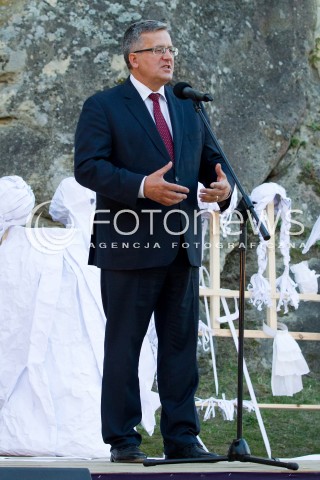  06.09.2013 ODRZYKON<br />PREZYDENT RP BRONISLAW KOMOROWSKI Z WIZYTA NA PODKARPACIU.<br />WIZYTA NA ZAMKU W ODRZYKONIU W PRZEDEDNIU NARODOWEGO CZYTANIA UTWOROW ALEKSANDRA FREDRY.<br />N/Z BRONISLAW KOMOROWSKI<br /> 