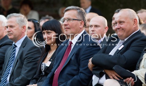  06.09.2013 ODRZYKON<br />PREZYDENT RP BRONISLAW KOMOROWSKI Z WIZYTA NA PODKARPACIU.<br />WIZYTA NA ZAMKU W ODRZYKONIU W PRZEDEDNIU NARODOWEGO CZYTANIA UTWOROW ALEKSANDRA FREDRY.<br />N/Z BRONISLAW KOMOROWSKI<br /> 