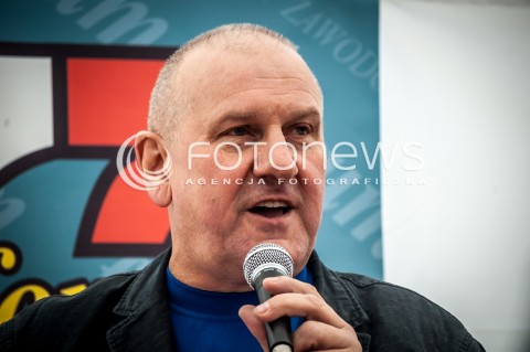  13.09.2013 WARSZAWA TRZECI DZIEN OGOLNOPOLSKICH DNI PROSTESTU W WARSZAWIE N/Z JAN GUZ  