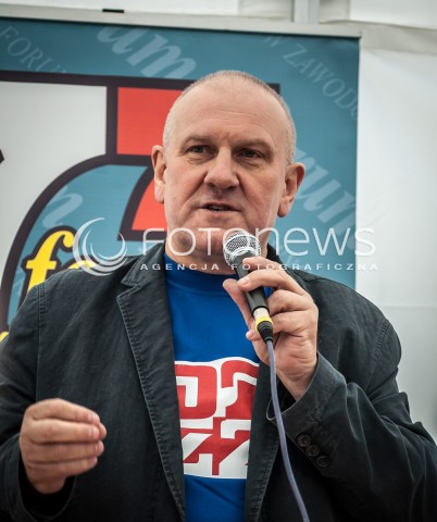  13.09.2013 WARSZAWA TRZECI DZIEN OGOLNOPOLSKICH DNI PROSTESTU W WARSZAWIE N/Z JAN GUZ  