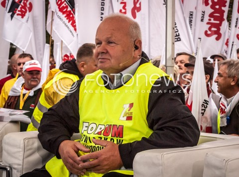  14.09.2013 WARSZAWA MANIFESTACJA ZWIAZKOWCOW W CENTRUM WARSZAWY N/Z TADEUSZ CHWALKA  