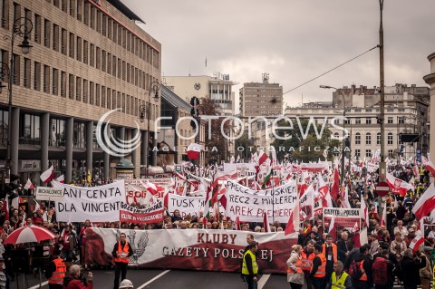  14.09.2013 WARSZAWA MANIFESTACJA ZWIAZKOWCOW W CENTRUM WARSZAWY N/Z STRAJK  