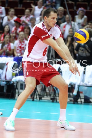  20.09.2013 GDANSK ERGO ARENA<br />SIATKOWKA MEZCZYZN<br />MISTRZOSTWA EUROPY W SIATKOWCE MEZCZYZN 2013 CEV VELUX<br />VOLLEYBALL EUROPEAN CHAMPIONSHIP MEN 2013 - FINAL ROUND <br />GRUPA B ( GROUP B )<br />POLSKA - TURCJA ( POLAND - TURKEY )<br />N/Z BARTOSZ KUREK SYLWETKA <br /> 