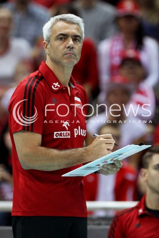  20.09.2013 GDANSK ERGO ARENA<br />SIATKOWKA MEZCZYZN<br />MISTRZOSTWA EUROPY W SIATKOWCE MEZCZYZN 2013 CEV VELUX<br />VOLLEYBALL EUROPEAN CHAMPIONSHIP MEN 2013 - FINAL ROUND <br />GRUPA B ( GROUP B )<br />POLSKA - TURCJA ( POLAND - TURKEY )<br />N/Z ANDREA ANASTASI TRENER ( HEAD COACH ) SYLWETKA<br /> 