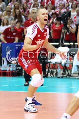  20.09.2013 GDANSK ERGO ARENA<br />SIATKOWKA MEZCZYZN<br />MISTRZOSTWA EUROPY W SIATKOWCE MEZCZYZN 2013 CEV VELUX<br />VOLLEYBALL EUROPEAN CHAMPIONSHIP MEN 2013 - FINAL ROUND <br />GRUPA B ( GROUP B )<br />POLSKA - TURCJA ( POLAND - TURKEY )<br />N/Z PAWEL ZATORSKI SYLWETKA RADOSC EMOCJE <br /> 