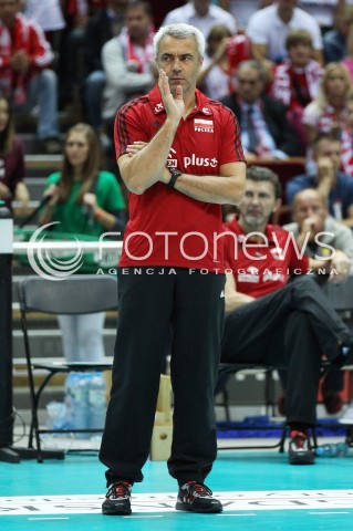  20.09.2013 GDANSK ERGO ARENA<br />SIATKOWKA MEZCZYZN<br />MISTRZOSTWA EUROPY W SIATKOWCE MEZCZYZN 2013 CEV VELUX<br />VOLLEYBALL EUROPEAN CHAMPIONSHIP MEN 2013 - FINAL ROUND <br />GRUPA B ( GROUP B )<br />POLSKA - TURCJA ( POLAND - TURKEY )<br />N/Z ANDREA ANASTASI TRENER ( HEAD COACH ) SYLWETKA <br /> 