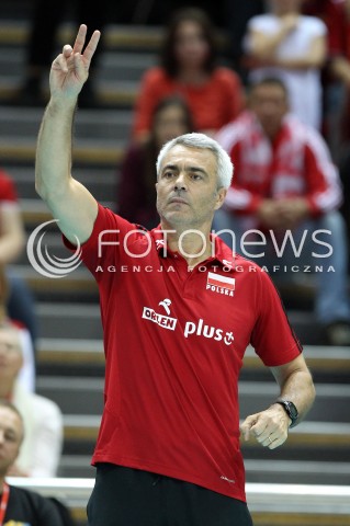  20.09.2013 GDANSK ERGO ARENA<br />SIATKOWKA MEZCZYZN<br />MISTRZOSTWA EUROPY W SIATKOWCE MEZCZYZN 2013 CEV VELUX<br />VOLLEYBALL EUROPEAN CHAMPIONSHIP MEN 2013 - FINAL ROUND <br />GRUPA B ( GROUP B )<br />POLSKA - TURCJA ( POLAND - TURKEY )<br />N/Z ANDREA ANASTASI TRENER ( HEAD COACH ) SYLWETKA <br /> 