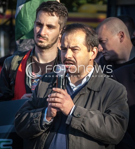  21.09.2013 WARSZAWA MARSZ NARODOWYCH SIL ZBROJNYCH W WARSZAWIE  W 71 ROCZNICE POWSTANIA NSZ N/Z ARTUR ZAWISZA   